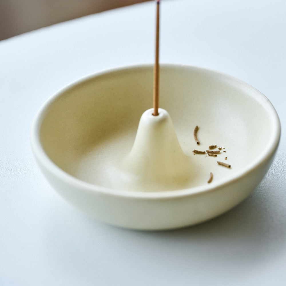 陶器のベーグル香立て