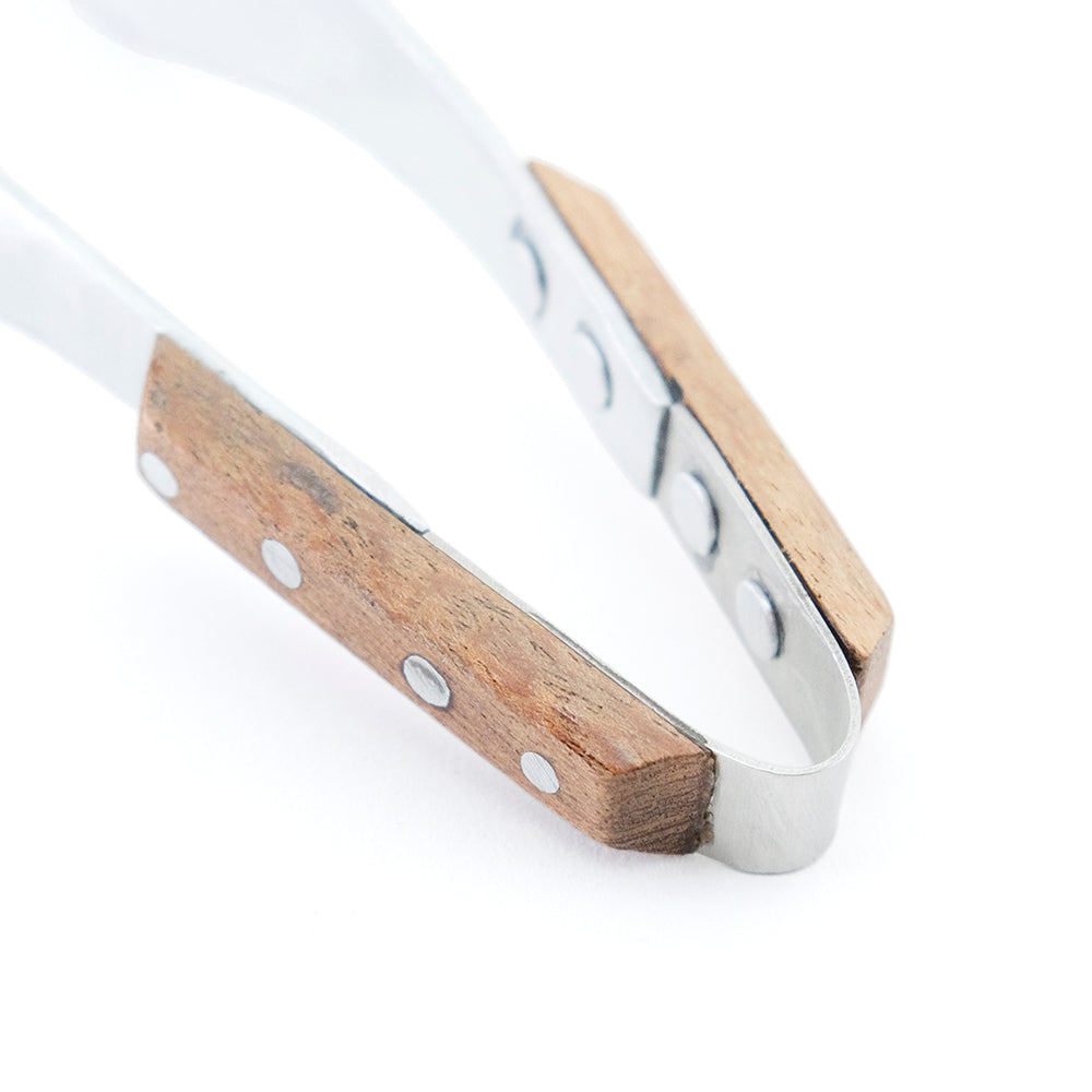 ノスタルジックなアルミのトング