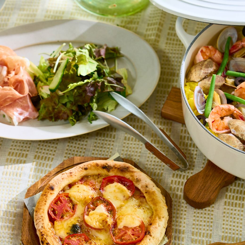 ノスタルジックなアルミのトング